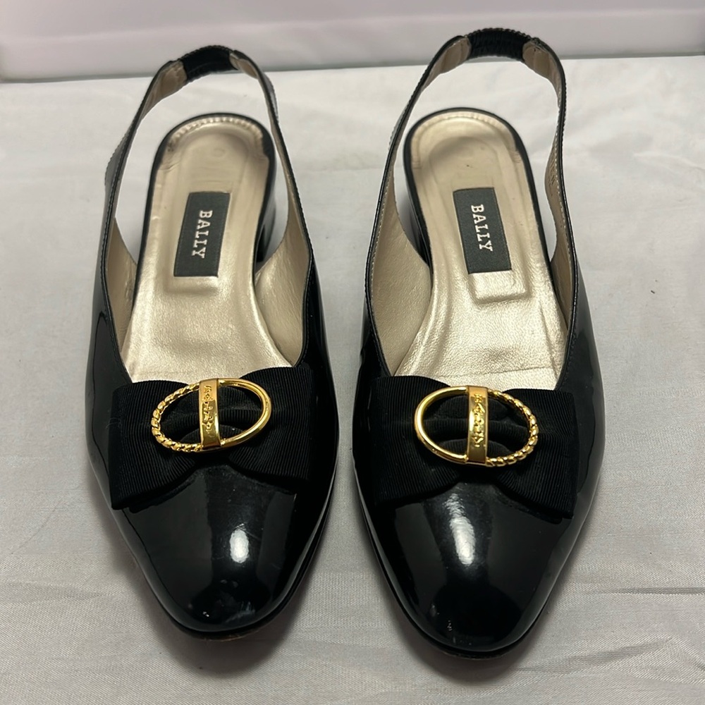 Bally black leather slingback shoes with bow 7.5